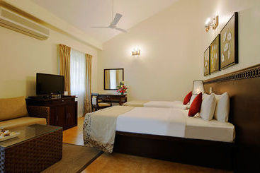 هتل Deltin Palms