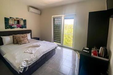 هتل Etno Selo Timcevski Complex