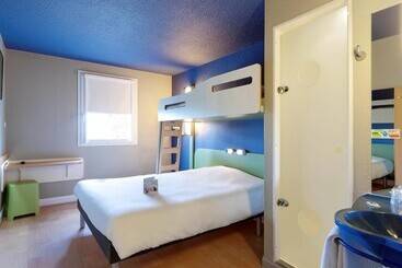 호텔 Ibis Budget La Roche Sur Yon Vendespace