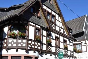 호텔 Kölner Hof Garni  Eifel