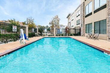 Hotel La Quinta By Wyndham Tyler   University Area