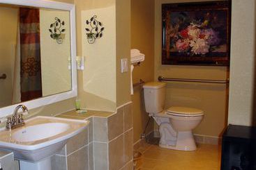 호텔 The Inn At Silver Lakes