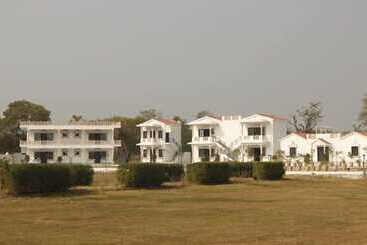 호텔 United 21 Lake City Resort