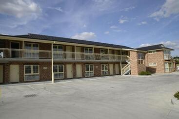 モーテル Heritage Inn Bathurst