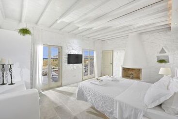Mykonos Dream Villas