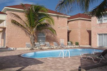 Жильё для туристов Cayman Breakers