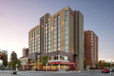 فندق Fairfield Inn & Suites By Marriott Calgary Downtown