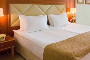 בית מלון כפרי Jewel