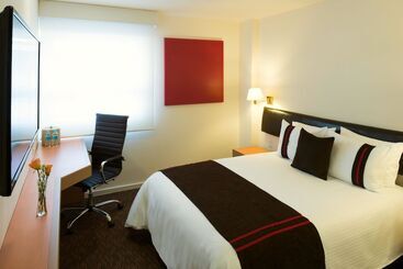 Отель Mision Express Queretaro