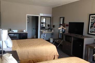 ホテル Scottish Inn & Suites Cotulla, Tx
