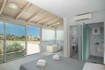 בית מלון כפרי Sunday Life