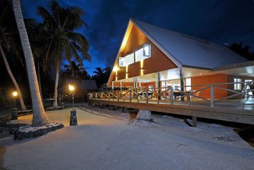 استراحتگاه Sa Moana Beach Bungalows
