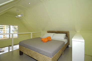 استراحتگاه Sa Moana Beach Bungalows