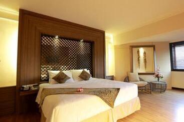 The Singhasari Resort