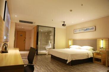 בית מלון כפרי City Comfort Inn Zhanjiang Seaside Park Guanhai Corridor