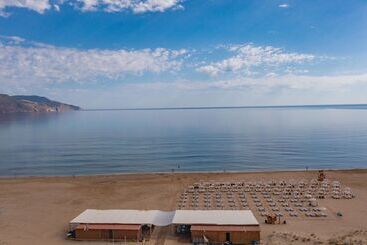 Georgioupolis Suites