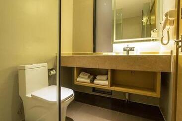 هتل City Comfort Inn Nanning Beihu Bei Road Metro Station