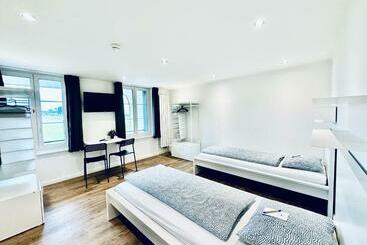 מלון דירות Monteurzimmer   Worker S Accommodation   Zimmerzuvermieten In Bäriswil