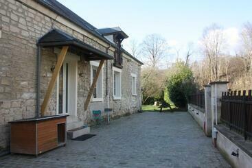 צימר Chambre Chez L Habitant Les Aubes Du Vexin