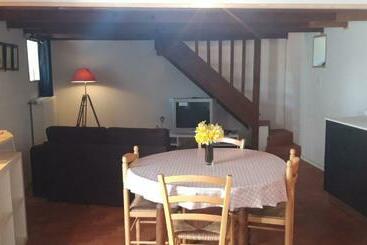 مبيت وإفطار Gite 2 Ou 3 Personnes   Campagne