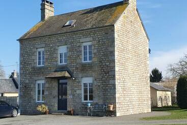 ベッドアンドブレックファースト La Bouyardière