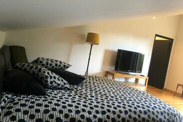 Bed and Breakfast Le Bleu Levant