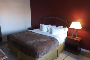 モーテル Red Apple Inn