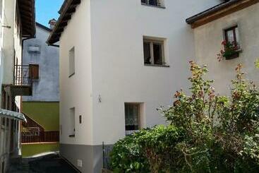 بنسيون Affitta Camere Casa Vittoria