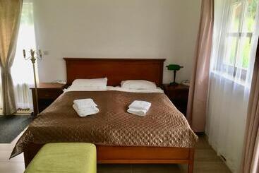 بنسيون Jókai Vendégház Homokkomárom