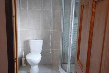 ペンション Old Eden House