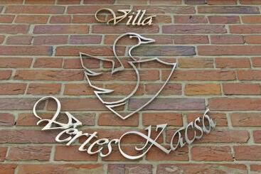 膳宿费 Villa Vérteskacsa