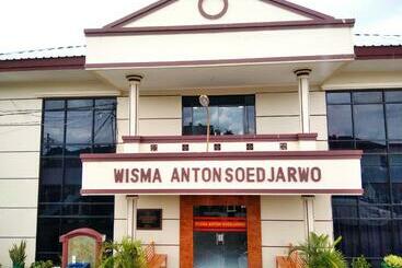 بنسيون Wisma Anton Soedjarwo