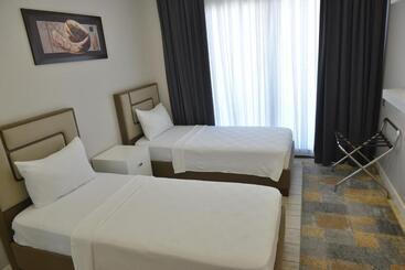 مبيت وإفطار Anemon Kent Mersin Otel