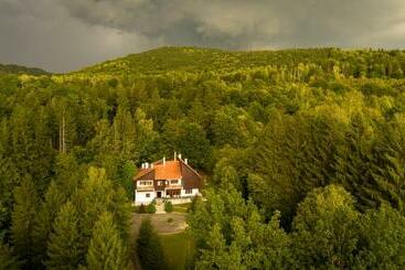 Bed and Breakfast Kormos Residence