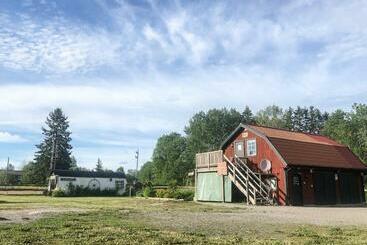 Bed and Breakfast Rialahästgård