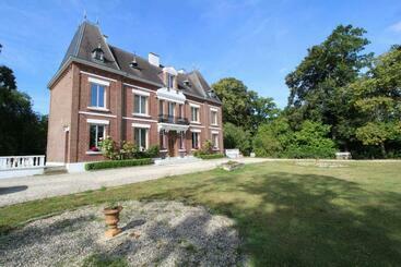 Bed & Breakfast Au Château De Martinsart