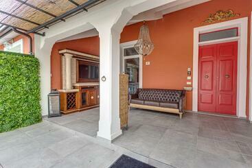 بنسيون Casa Gardenia  Affittacamere