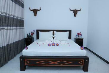 بنسيون Charly Villa