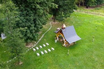 ペンション Penzion A Restaurace Bělecký Mlýn