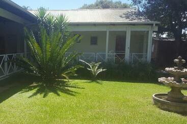 Alexandra Bed & Breakfast