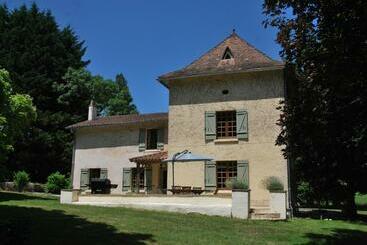 住宿加早餐  Chambre D Hôtes Le Moulin Bertrand