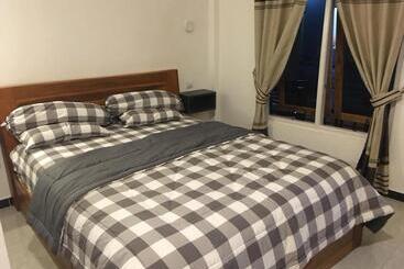 تختخواب و صبحانه Lope Homestay