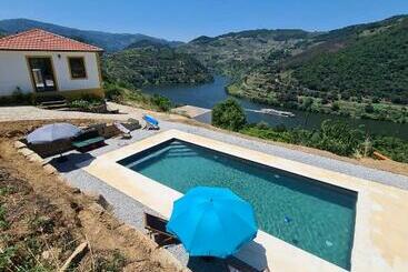 مبيت وإفطار Quinta Do Fojo Valonguinho, Barrô