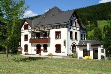 Gasthof Und Pension Hammerschänke