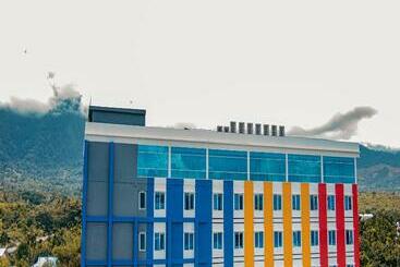 בית מלון כפרי Horison Sentani