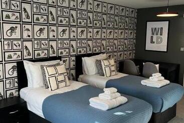 בית מלון כפרי The Heyford