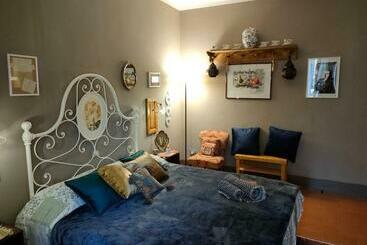 Пансион Casa Dora Home Retreat