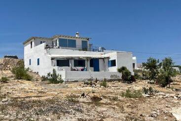 پانسیون La Chambre Tafokt