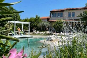 アパートホテル Villa Tilly