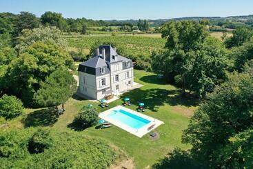 住宿加早餐  Manoir Le Coutureau Maisons D Hôtes